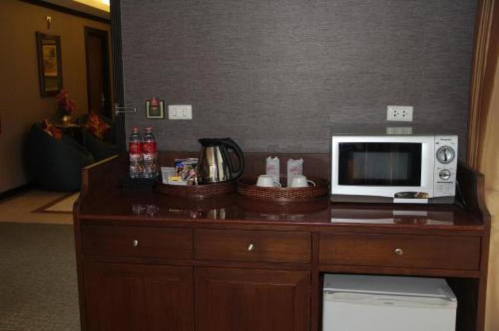 De Arni Hotel Bangkok Dış mekan fotoğraf